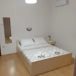 Konukevi Apartmani Podaca 3*