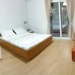 Apartmani Podaca Konukevi