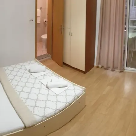 Apartmani Podaca Podaca