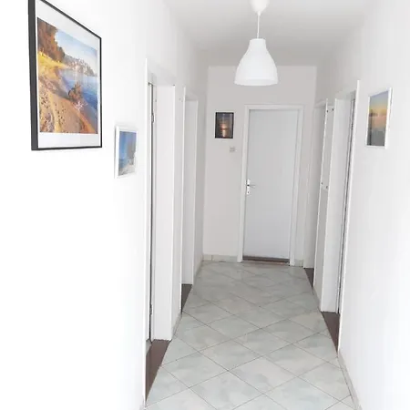 Apartmani Podaca 3* 波达卡