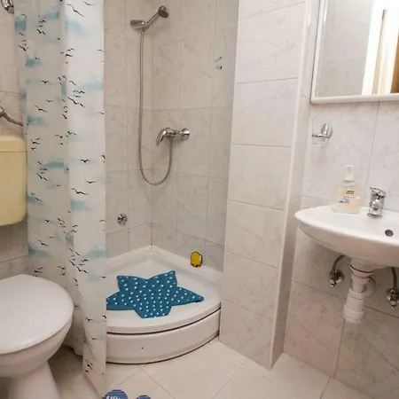 Apartmani Podaca ポダツァ