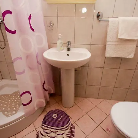 Apartmani Podaca 波达卡